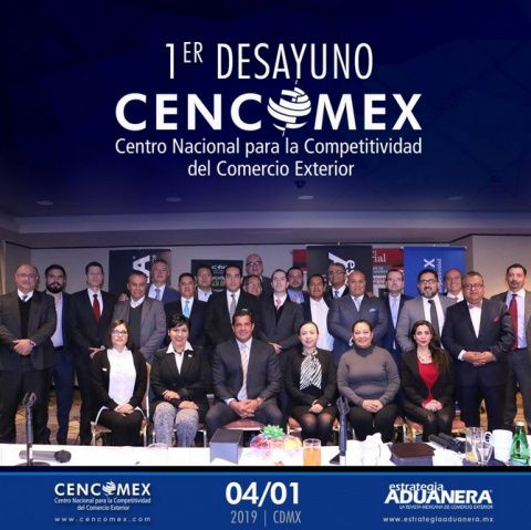 Además del nuevo Administrador General de Aduanas de México, al evento organizado por Cencomex asistieron alrededor de un veintena de asesores y abogados especialistas en temas aduaneros.