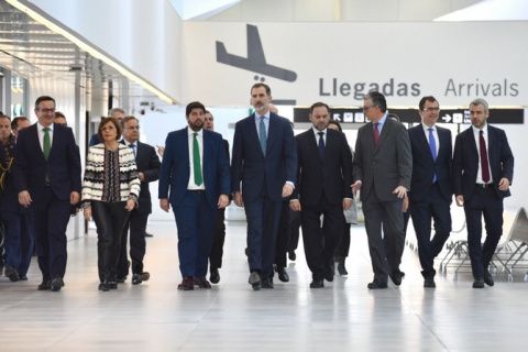 Su Majestad el Rey Felipe VI en la inauguración del AIRM.