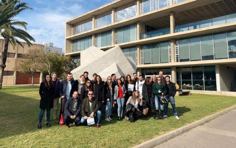 Alumnos durante su visita a Universidad Politécnica de Valencia.