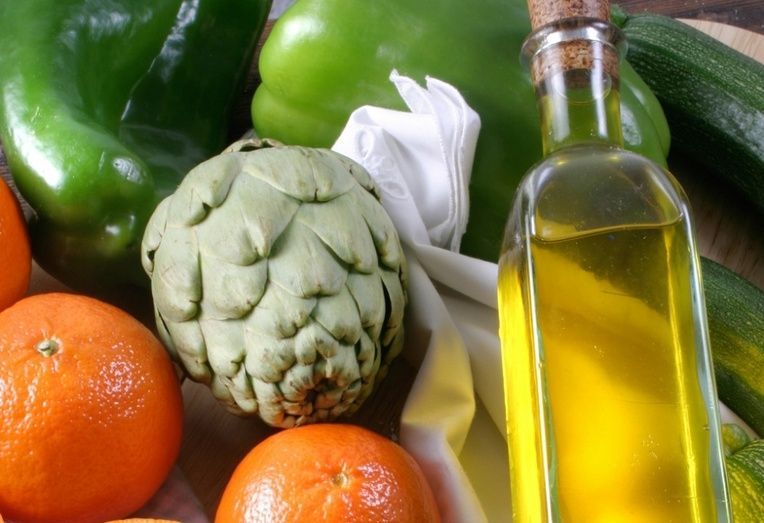 Aceite y hortalizas.