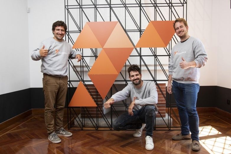 Luis Bardaji, Ramón Castro y Gabor Balogh, fundadores de Trucksters (izda a dcha).