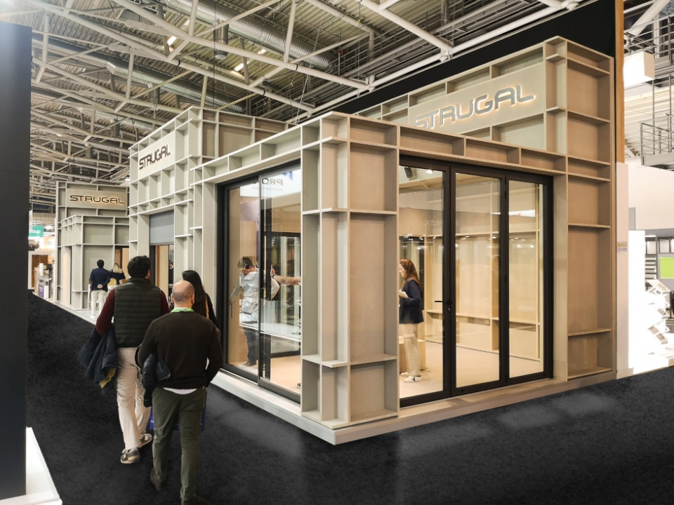 STRUGAL, empresa española referente en el diseño y fabricación de perfilería de aluminio para la industria y la edificación.