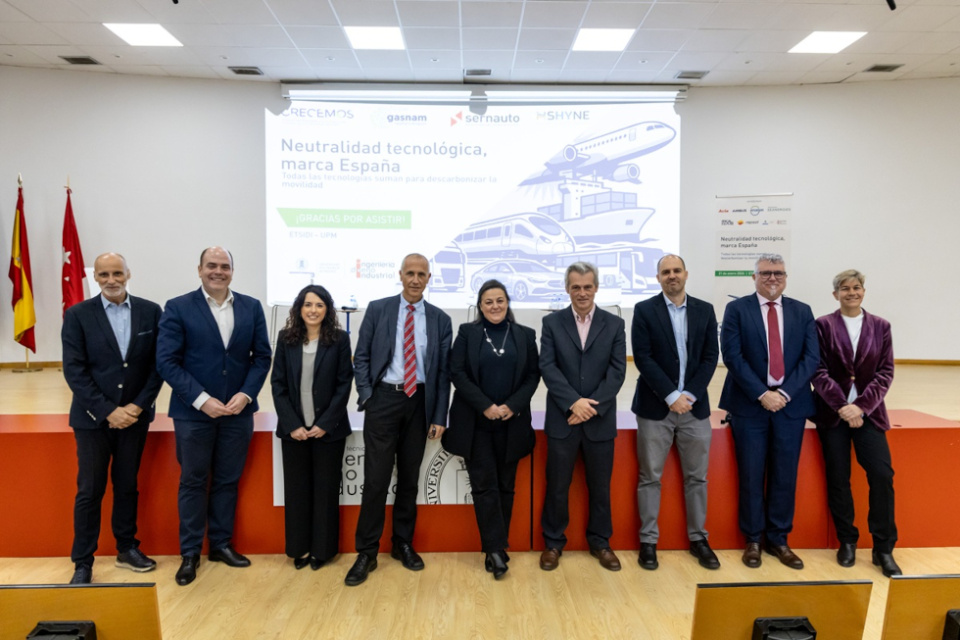 Encuentro &ldquo;Neutralidad tecnol&oacute;gica, Marca Espa&ntilde;a&rdquo;, organizado por CRECEMOS, Gasnam, SERNAUTO y SHYNE.
