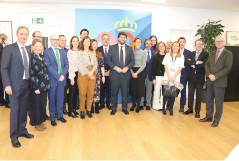 El jefe del Ejecutivo regional, Fernando López Miras, inauguró la nueva sede de la oficina de la Región de Murcia en Bruselas.