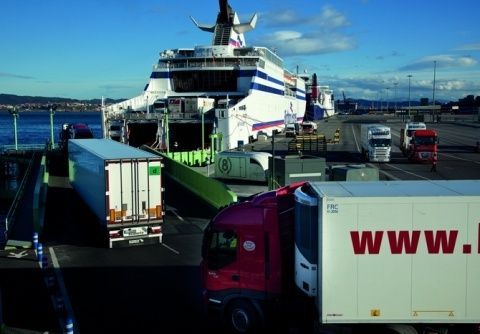 Ferry de Bilbao a Reino Unido.
