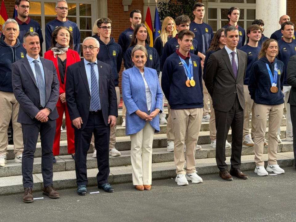 La ministra de Deportes homenajea en el COE a la delegación de Milano-Cortina por su récord de medallas