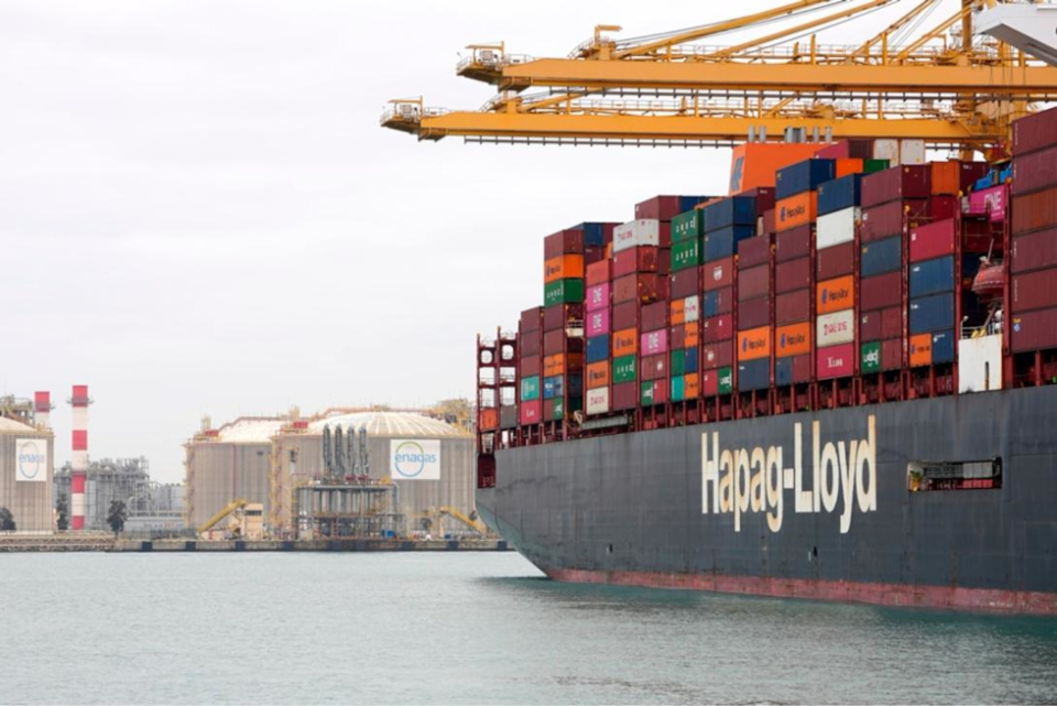 El Port de Barcelona impulsa su tr&aacute;fico un 13,5% en enero apoyado en los graneles l&iacute;quidos y la importaci&oacute;n de veh&iacute;culos