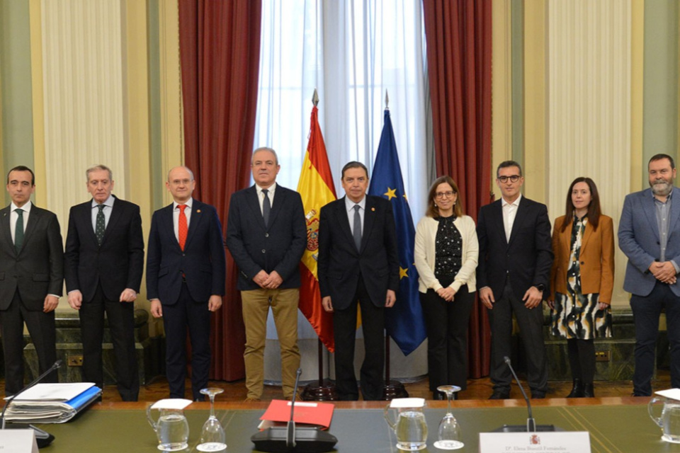 Luis Planas impulsa la exportaci&oacute;n vitivin&iacute;cola con nuevos acuerdos en Mercosur, India e Indonesia