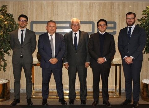 Reunión institucional en la sede de CEOE.