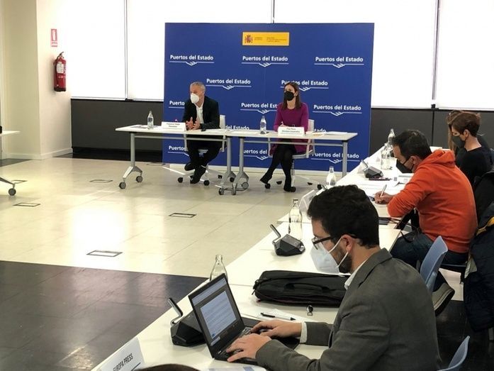 Encuentro con medios.