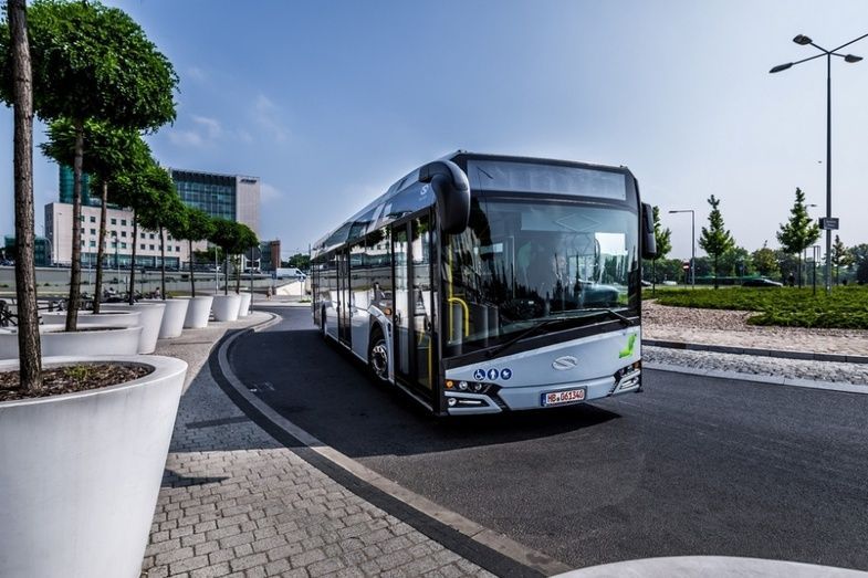 Solaris Urbino.