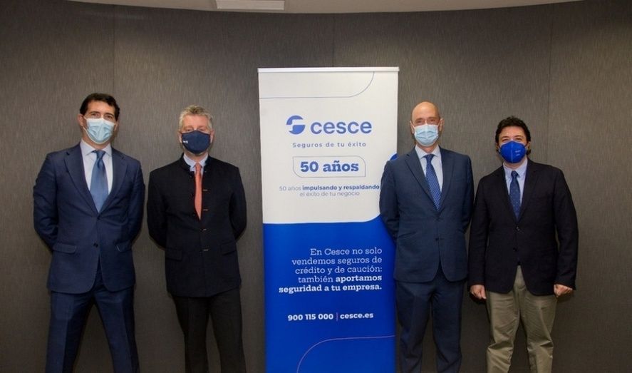 Juan Carlos Ugarteche (CEO de Borrox), Fernando Salazar (Presidente de Cesce), José Manuel Lladó (CEO de Borrox) y Karim Kaidi (Director de Sistemas y Organización Cesce)