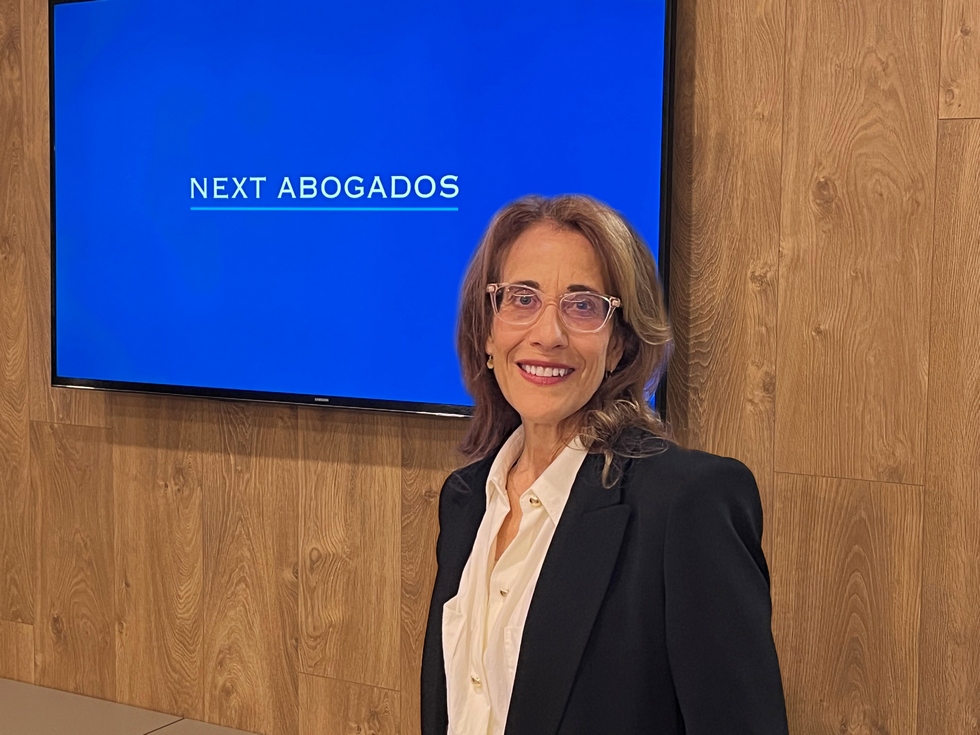 3782_elisa-alcabes-next-abogados.jpg