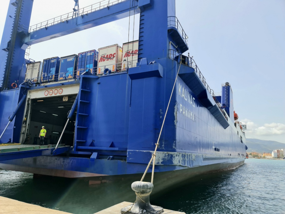 Puerto de Algeciras, servicio ro-ro.