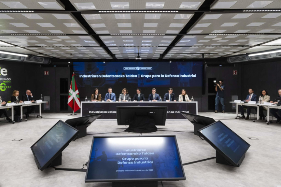 Reuni&oacute;n del Grupo para la Defensa Industrial.