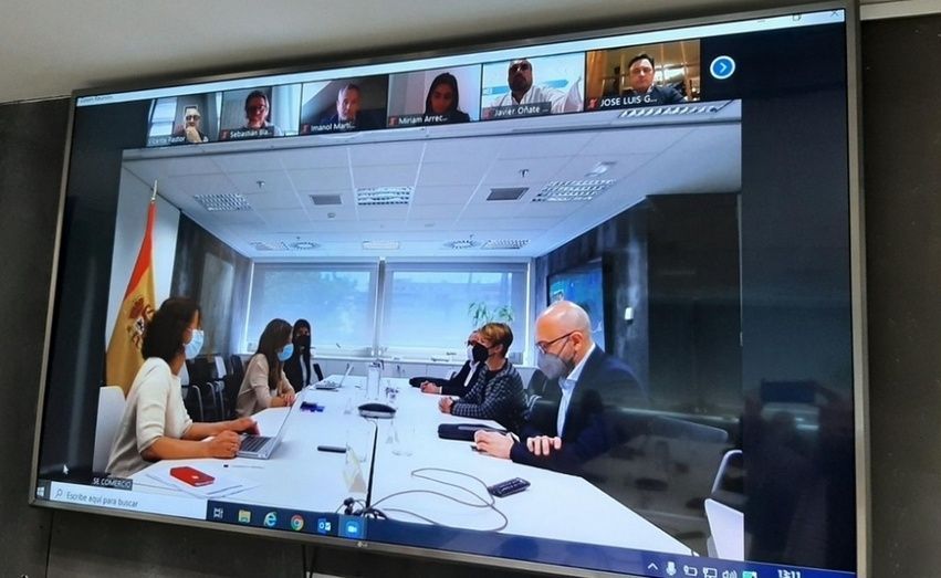 La reunión de la secretaria de Estado de Comercio con la Federación de Industrias del Calzado Español.