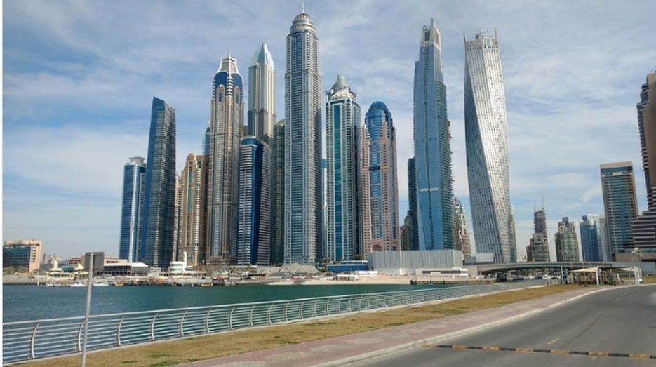 Emiratos Árabes Unidos.