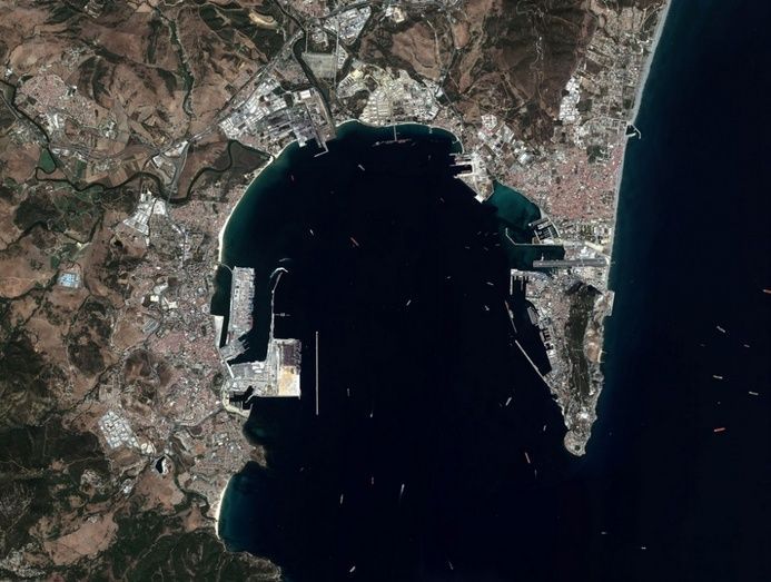 Puerto Bahía Algeciras, toma satelital.