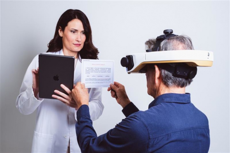 2EyesVision desarrolla soluciones disruptivas en oftalmología, centradas en mejorar la experiencia del paciente y la toma de decisiones clínicas.