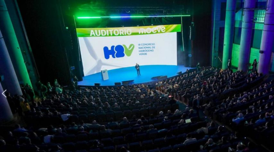 Huelva lidera el Hidrógeno Verde: impacto de 2,5M€ en el III Congreso Nacional (Imagen: Congreso Nacional de Hidrógeno Verde) Huelva lidera el Hidrógeno Verde: impacto de 2,5M€ en el III Congreso Nacional (Imagen: Congreso Nacional de Hidrógeno Verde)