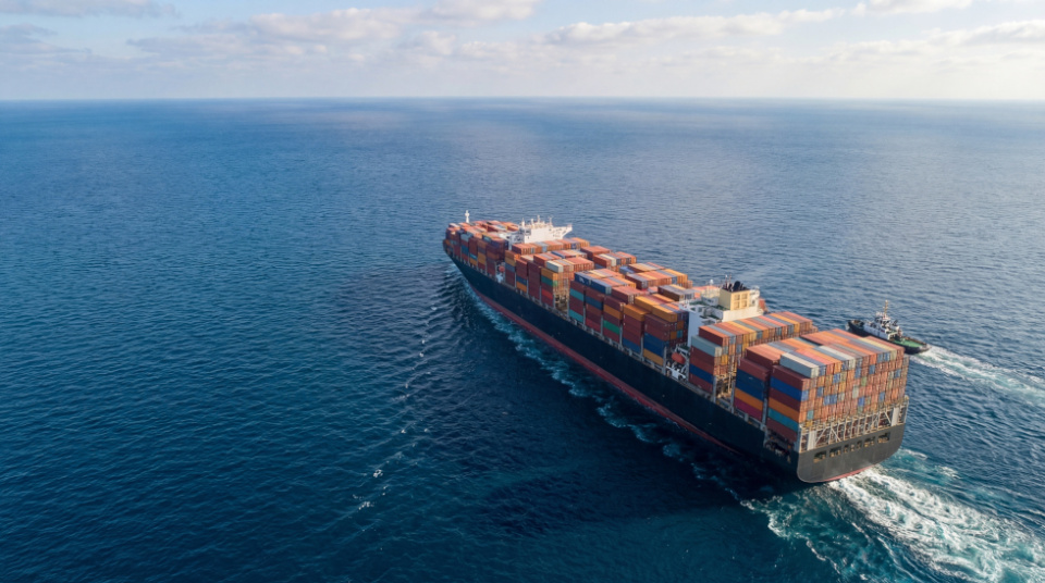 El comercio global alcanza los 35 billones de dólares en 2025 pese a la creciente fragilidad geopolítica