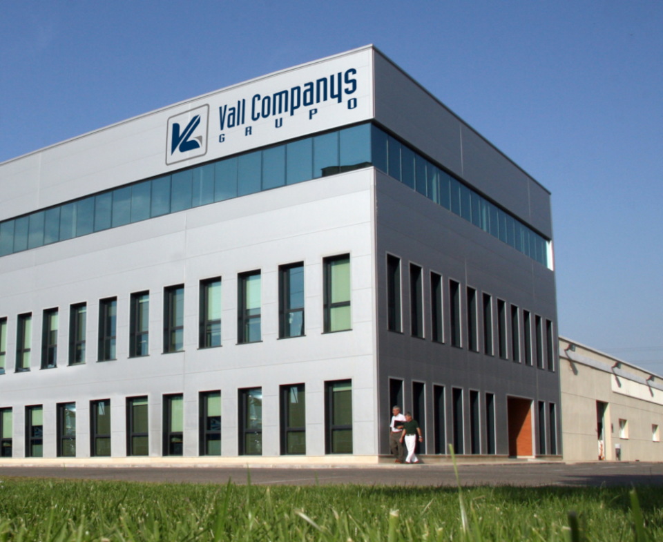 Vall Companys desembarca en Chile con la compra del 38% de Coexca para potenciar su eje exportador hacia Asia