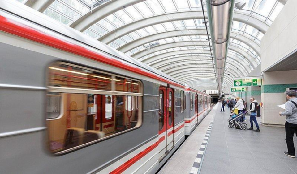 HOCHTIEF lidera la expansión del Metro de Praga con un contrato de 1.230 M€