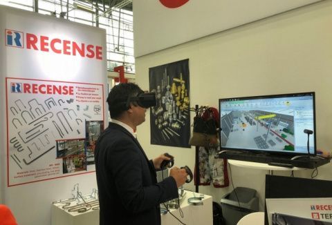 Industrial Recense en Hannover Messe (Imagen de archivo Industrial Recense).