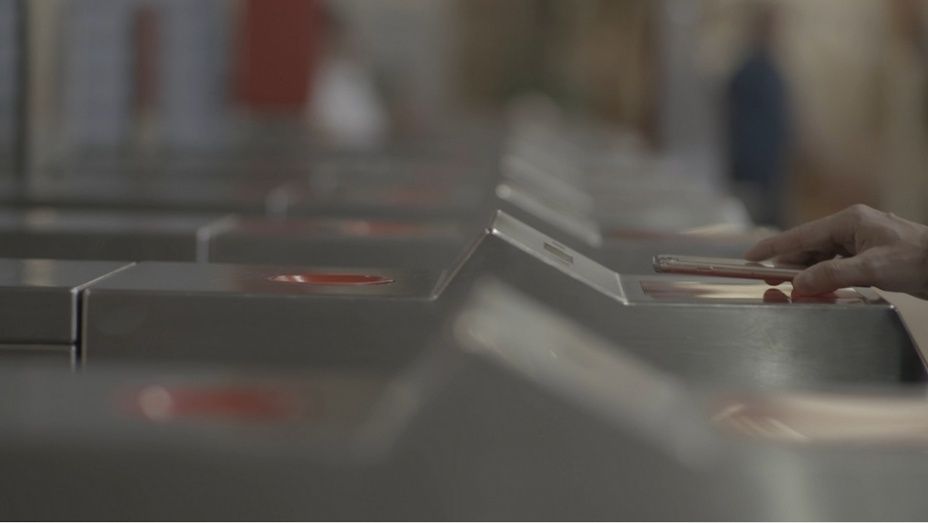 Indra ticketing acceso con móvil.