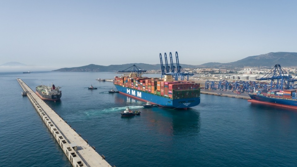 HMM Algeciras.