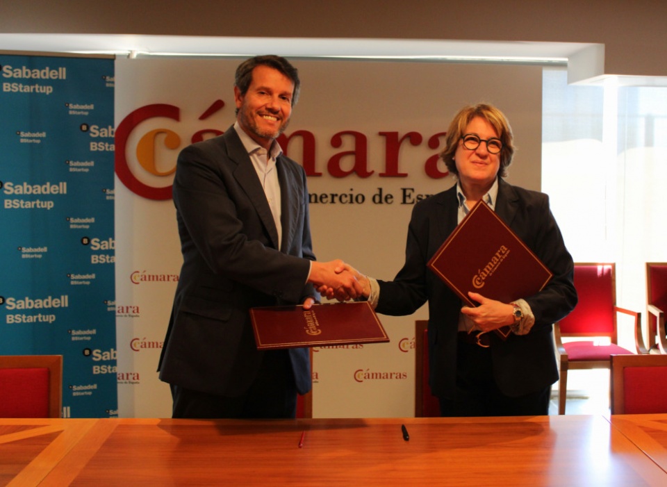 La firma del convenio.