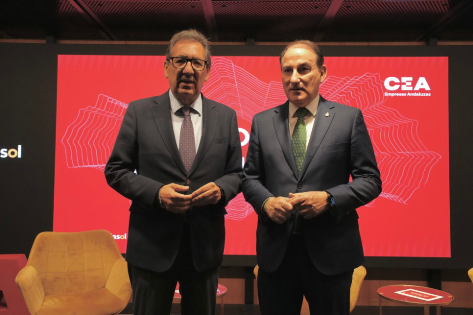 Inauguran en Sevilla las jornadas &ldquo;La Andaluc&iacute;a que queremos&rdquo;, un foro de reflexi&oacute;n que ha abordado los desaf&iacute;os de la econom&iacute;a andaluza a corto y medio plazo (Foto: Fundaci&oacute;n Cajasol)