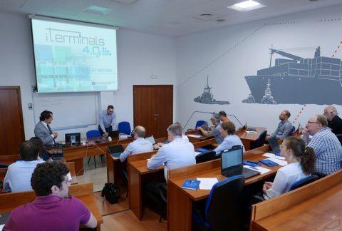 Imagen de la reunión de arranque del proyecto celebrada en las instalaciones de la Fundación Valenciaport.