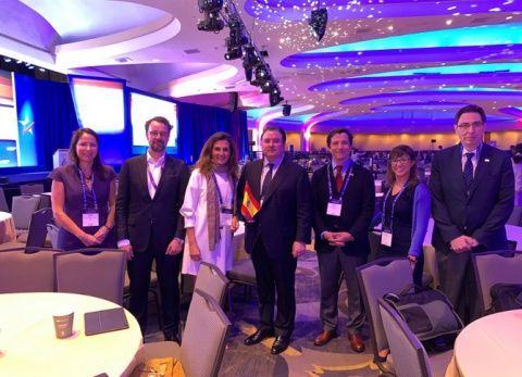 Marta Blanco con participantes en la Cumbre de Inversión SelectUSA 2019.