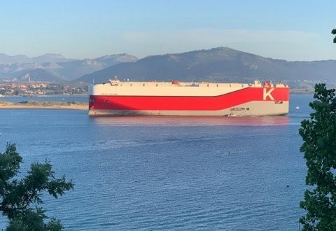 “K” Line Car Carrier.