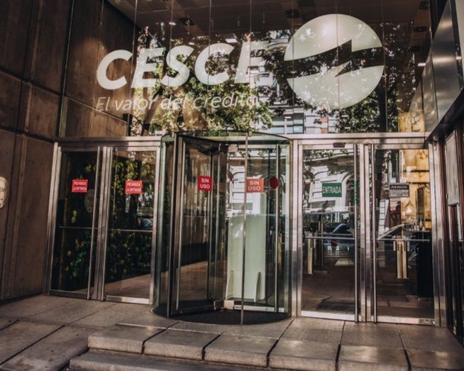 Instalaciones de CESCE.