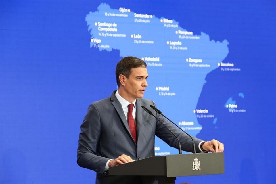 El presidente del Gobierno, Pedro Sánchez, durante su intervención para presentar los cuatro grandes ejes de la Presidencia española de la Unión Europea. | Pool Moncloa/Fernando Calvo