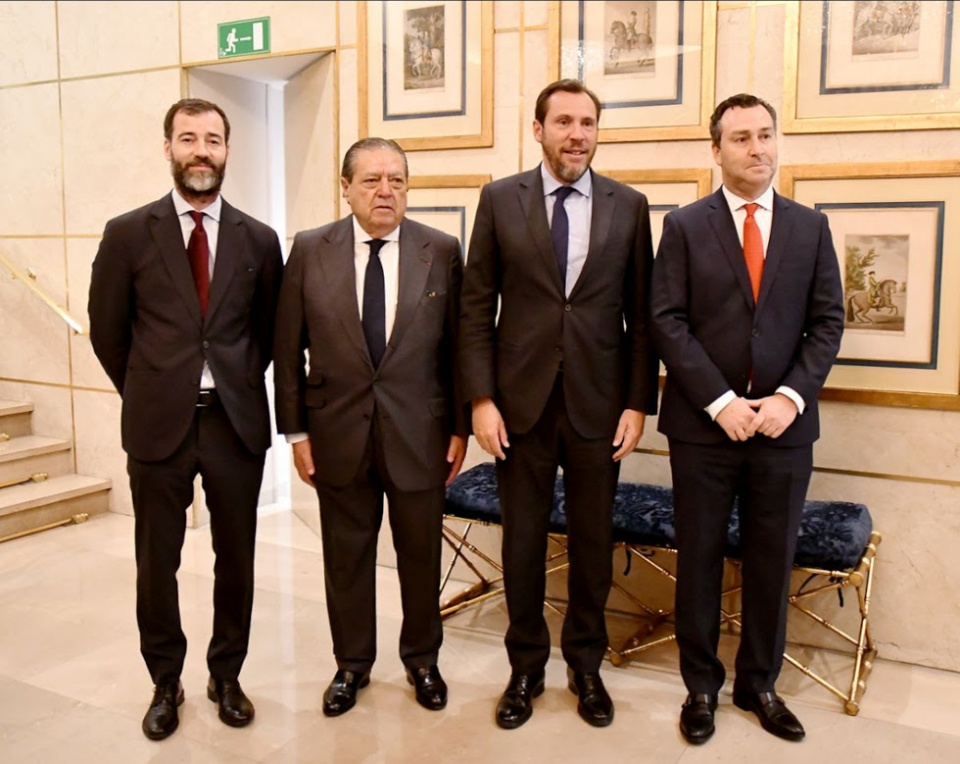 De izquierda a derecha: Benito Núñez, Vicente Boluda, Óscar Puente y Gustavo Santana.