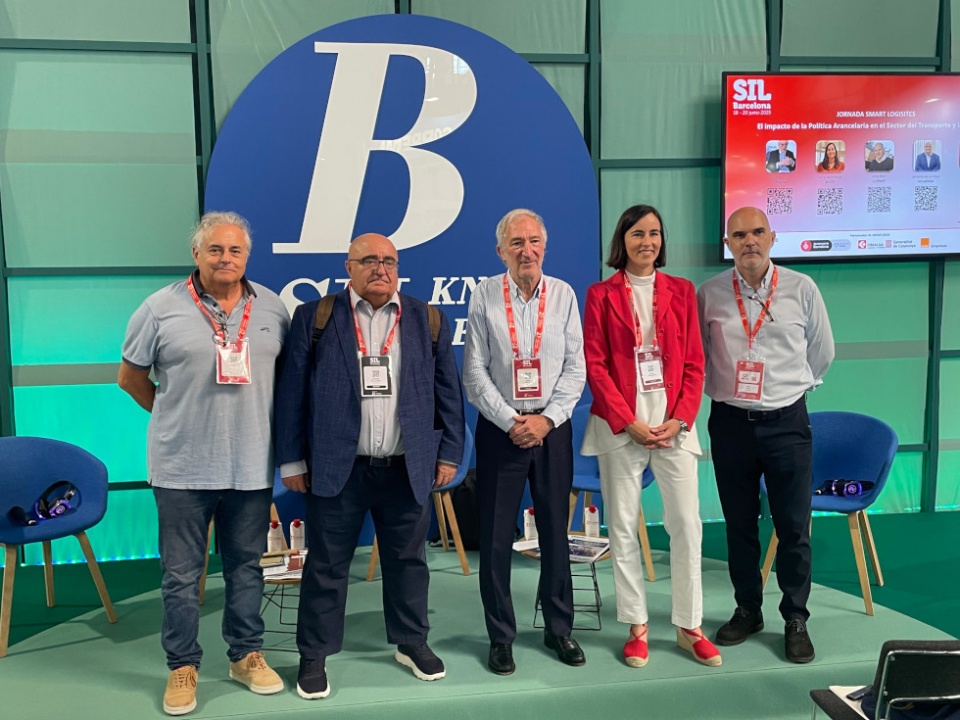De izquierda a derecha, Enric Ticó, Antonio de la Ossa, Jordi Fornós, Elena Antonijuan y Jordi Bort.
