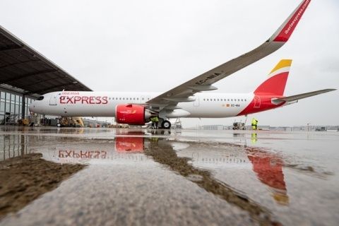 Airbus A321neo.