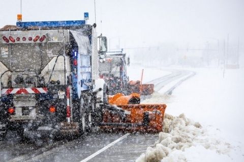 Las actividades incluyen conservación de carreteras, túneles y alumbrado; así como control del tráfico y gestión de zonas verdes.