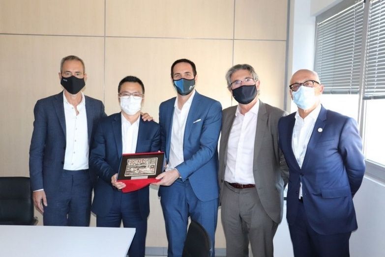In Side Logistics y COSCO realizan una reunión estratégica.