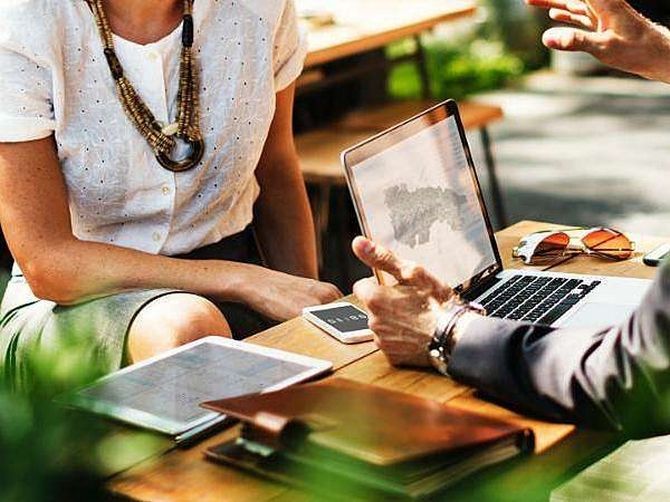 Se pueden presentar las solicitudes en forma electr&oacute;nica.