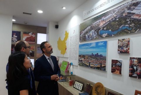 La Fundación para el Intercambio entre Yiwu y España es un organismo sin ánimo de lucro.