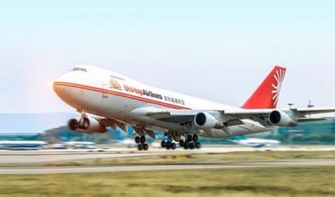 Uni-top Airlines Boeing B747.
