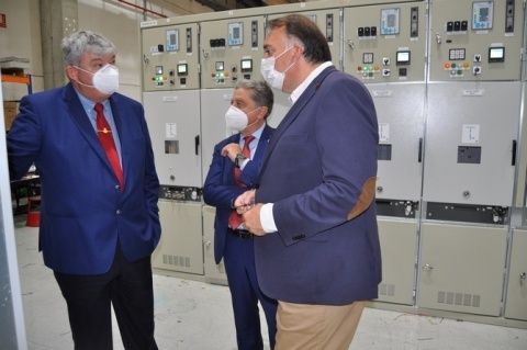Visita de Enric Millo y Arturo Bernal a CEN Solutions.