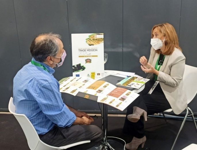 Encuentro b2b en Expoliva.