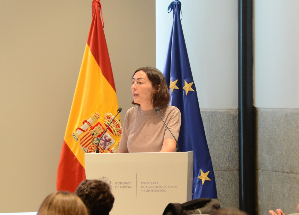 Ana Rodríguez Castaño pide un esfuerzo conjunto para favorecer un sector porcino más sostenible, innovador y competitivo.