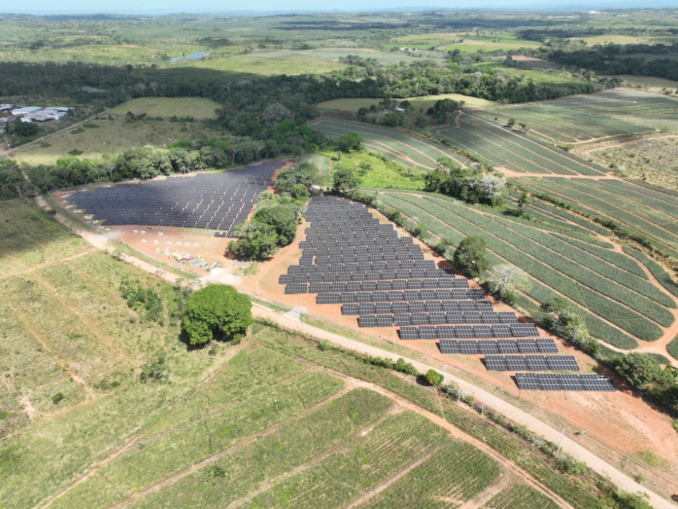 La central solar se encuentra ubicada en Veraguas, en el noroeste de Panamá.