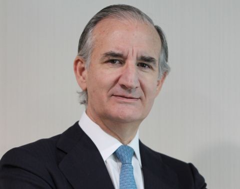Luis Villarroya.